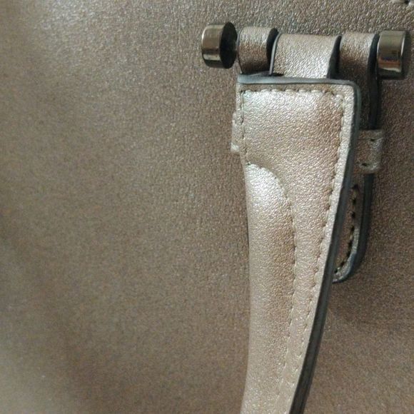 JustFab large silver glitter Hobo handle bag - Picture 9 of 12